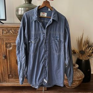 VINTAGE Levi’s Logo Denim Button Down Embroidered Levi Strauss Pocket